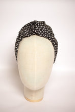 Top knot headband Knotted headband No slip headband Black knot headband with white flowers Spring headband Cotton headband