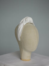 Knotted headband for women White headband Linen headband Summer headband Twist headband